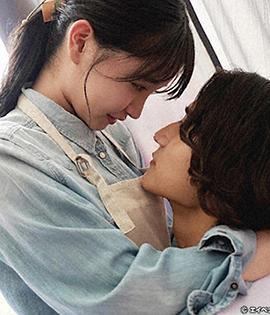 接吻×KISS×接吻~融化之夜~ キス×kiss×キス～メルティングナイト～ (2022)海报